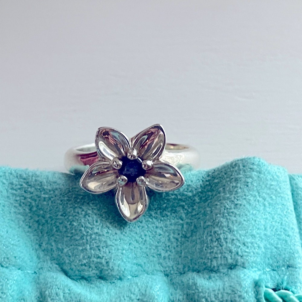 Tiffany & Co. Sterling Silver Iolite Flower Ring. Size 10.5